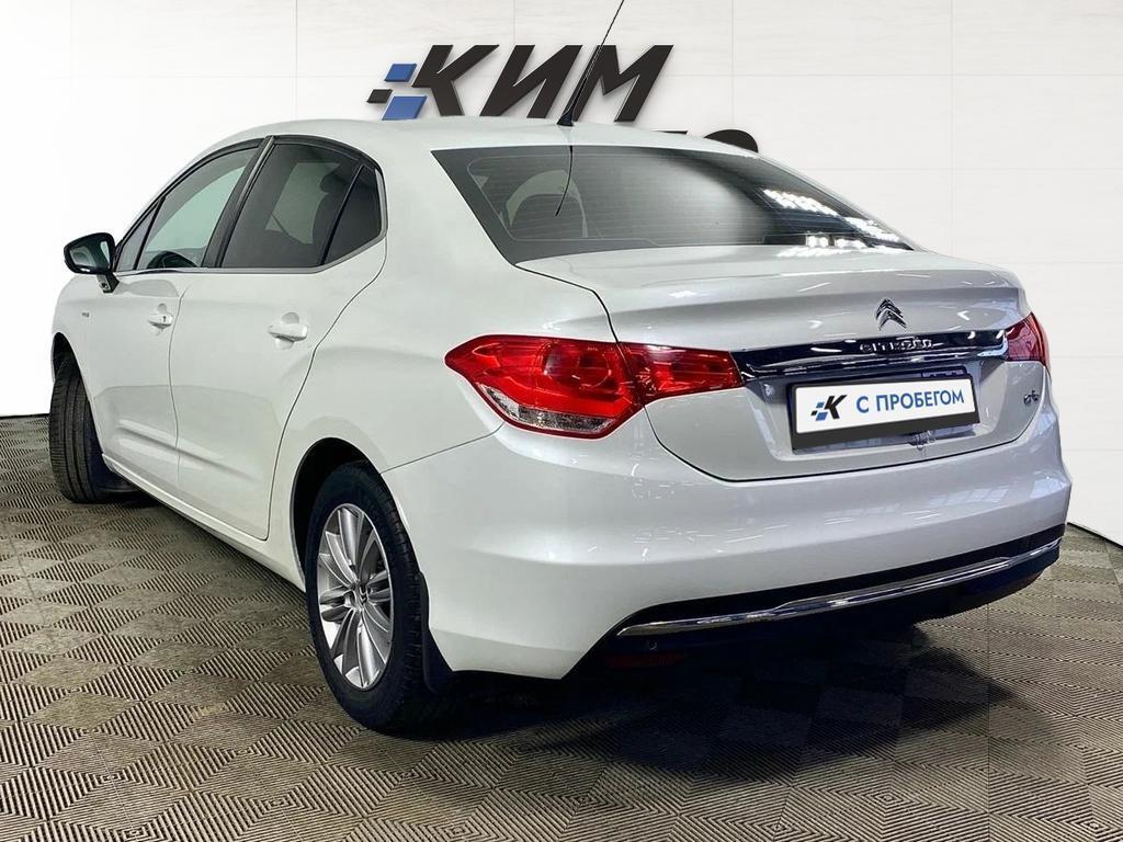 фото автомобиля 3