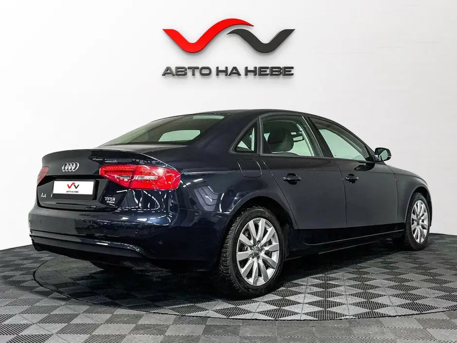 «Авто на Неве»