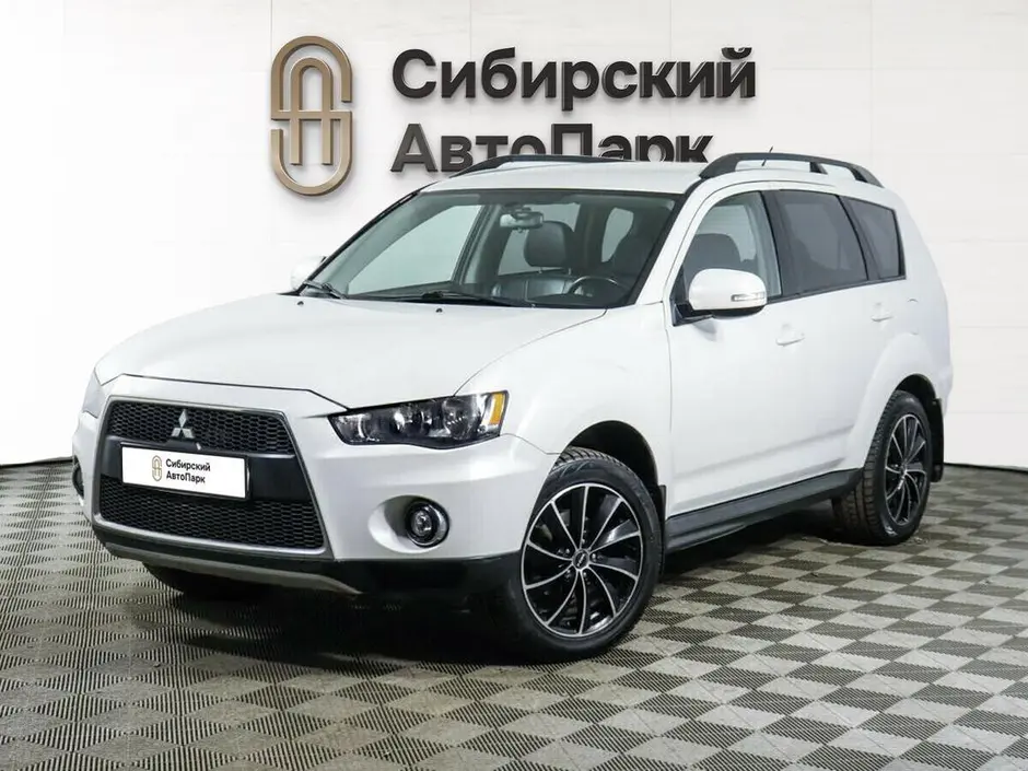Mitsubishi Outlander, 2011 г.