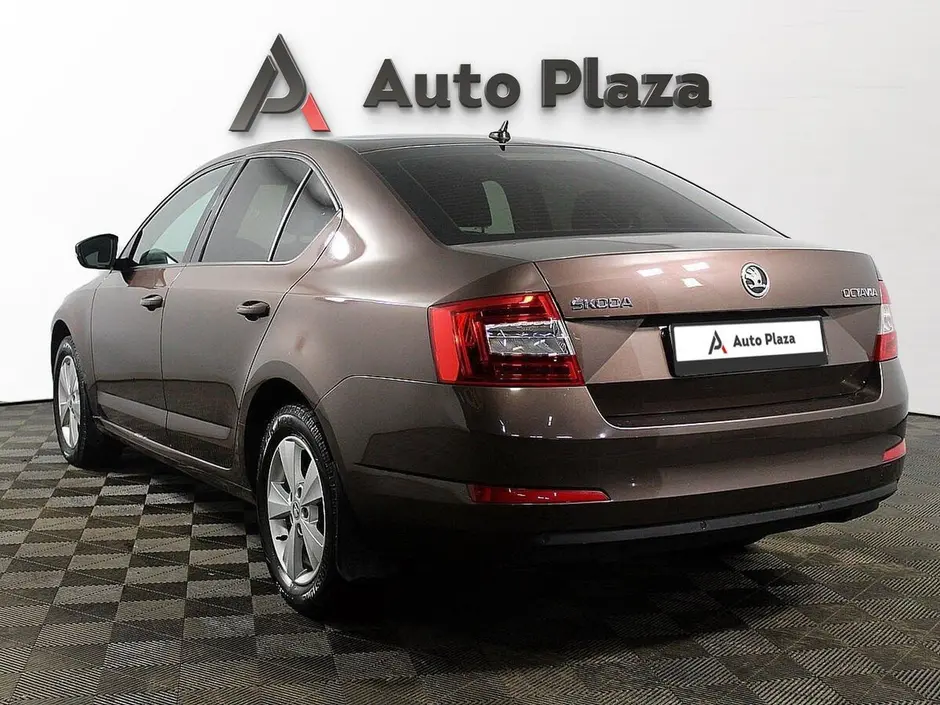 AutoPlaza