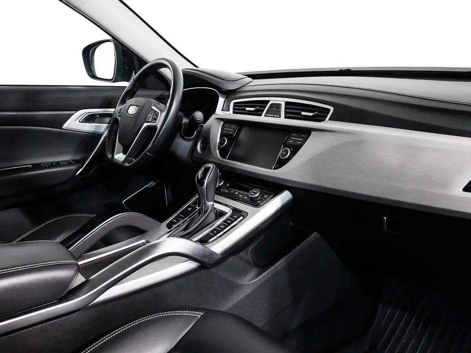 «Авто на Неве»