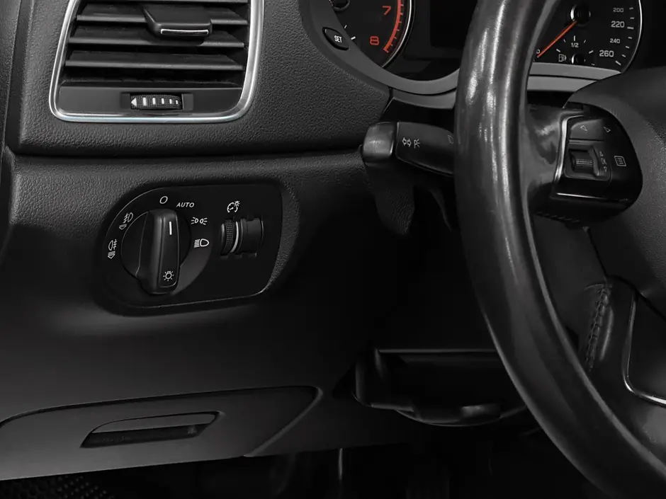 «Авто на Неве»