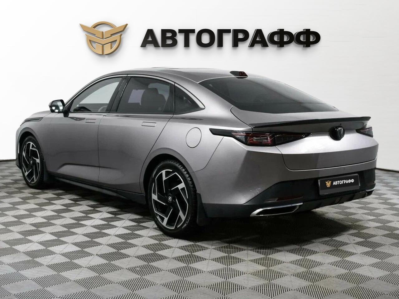 фото автомобиля 3