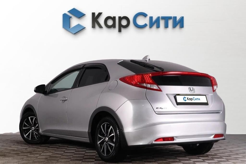 фото автомобиля 3