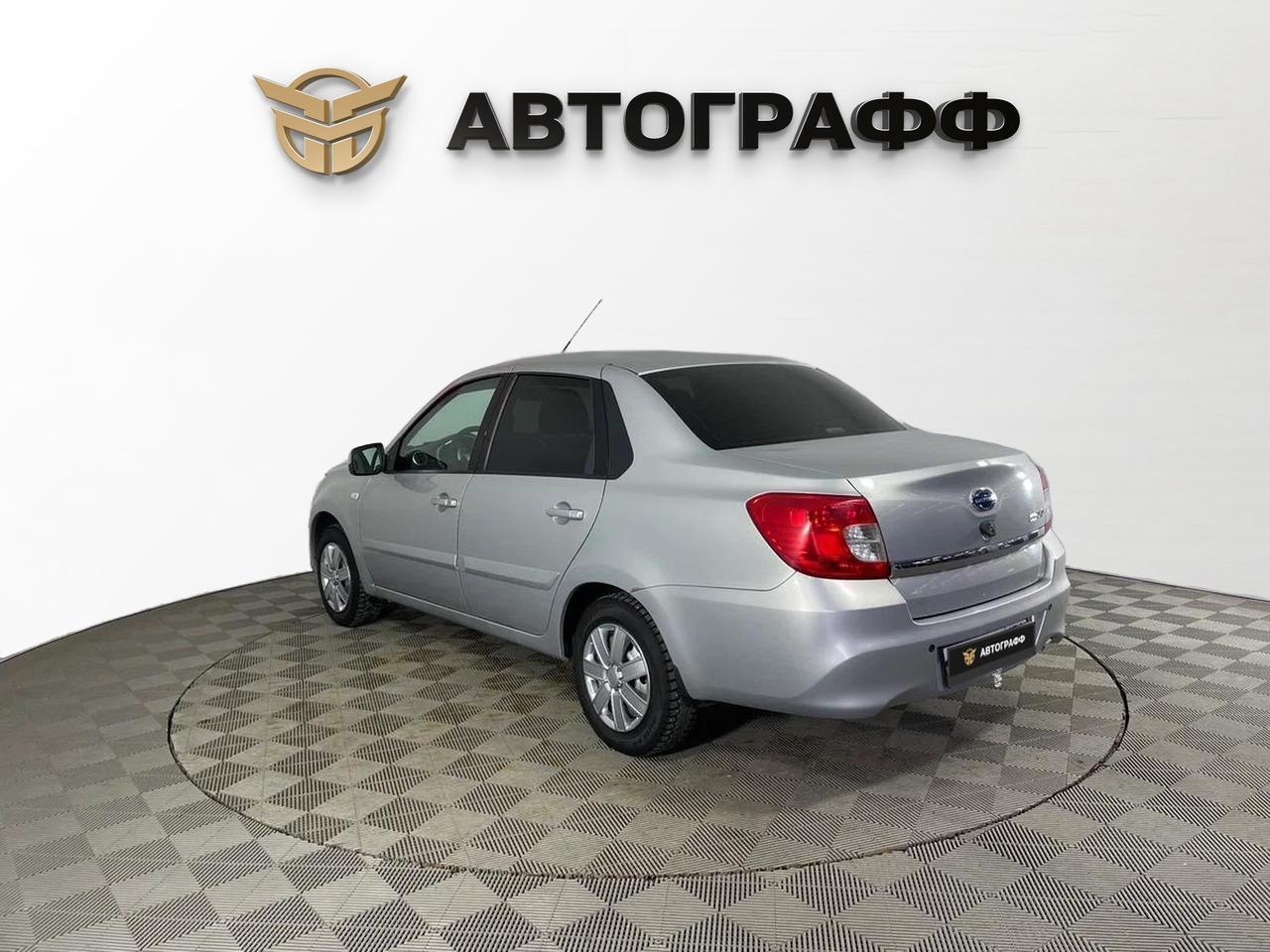 фото автомобиля 3