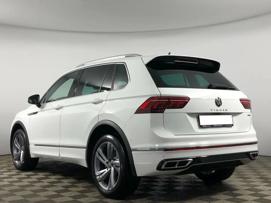 «Авто на Неве»