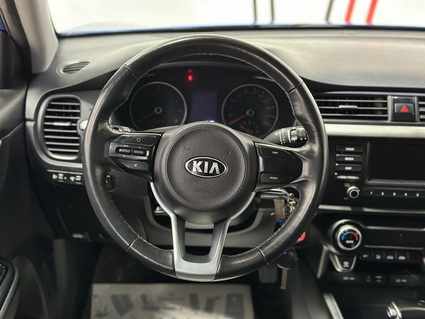фото автомобиля 12