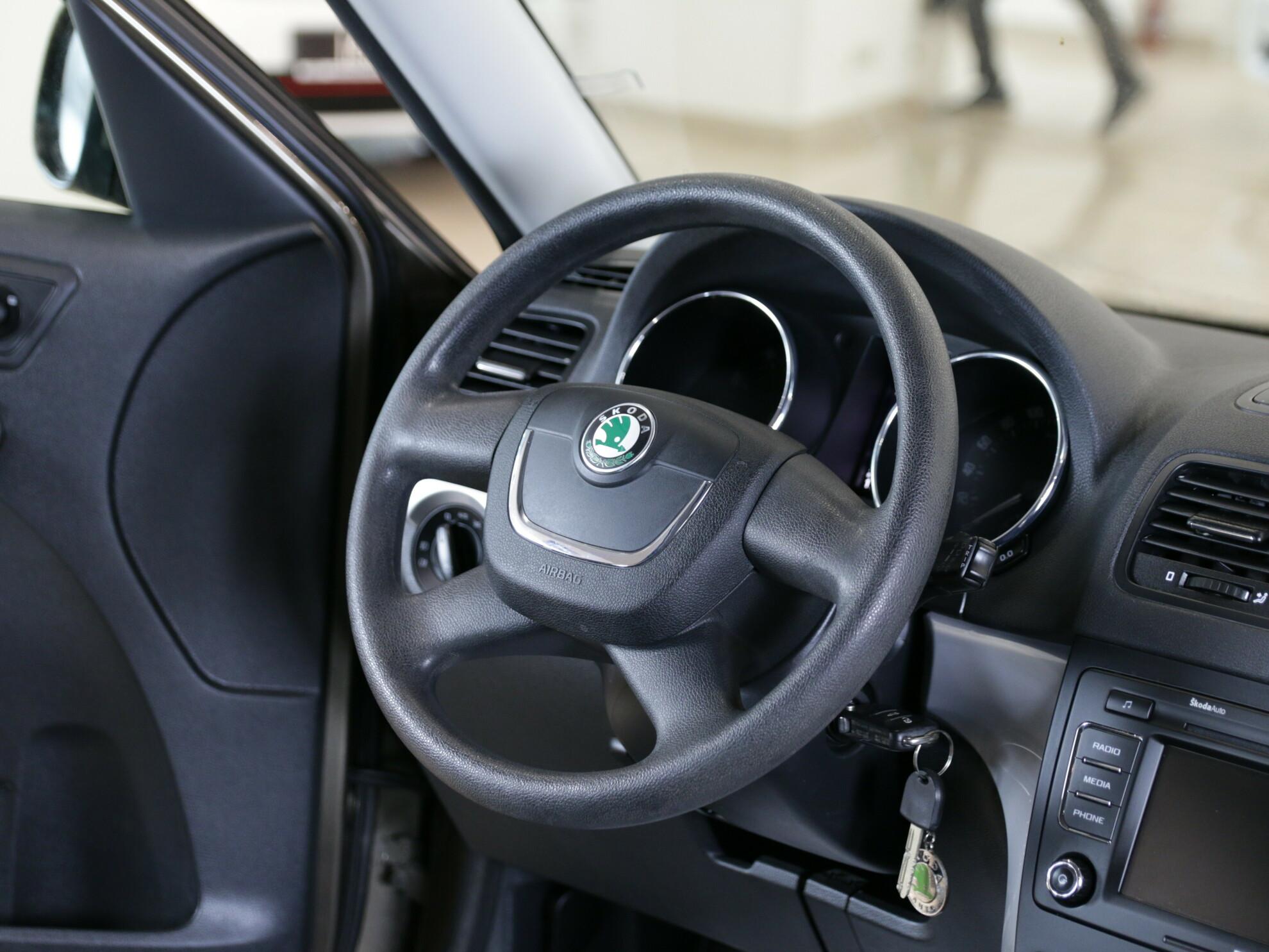 фото автомобиля 7