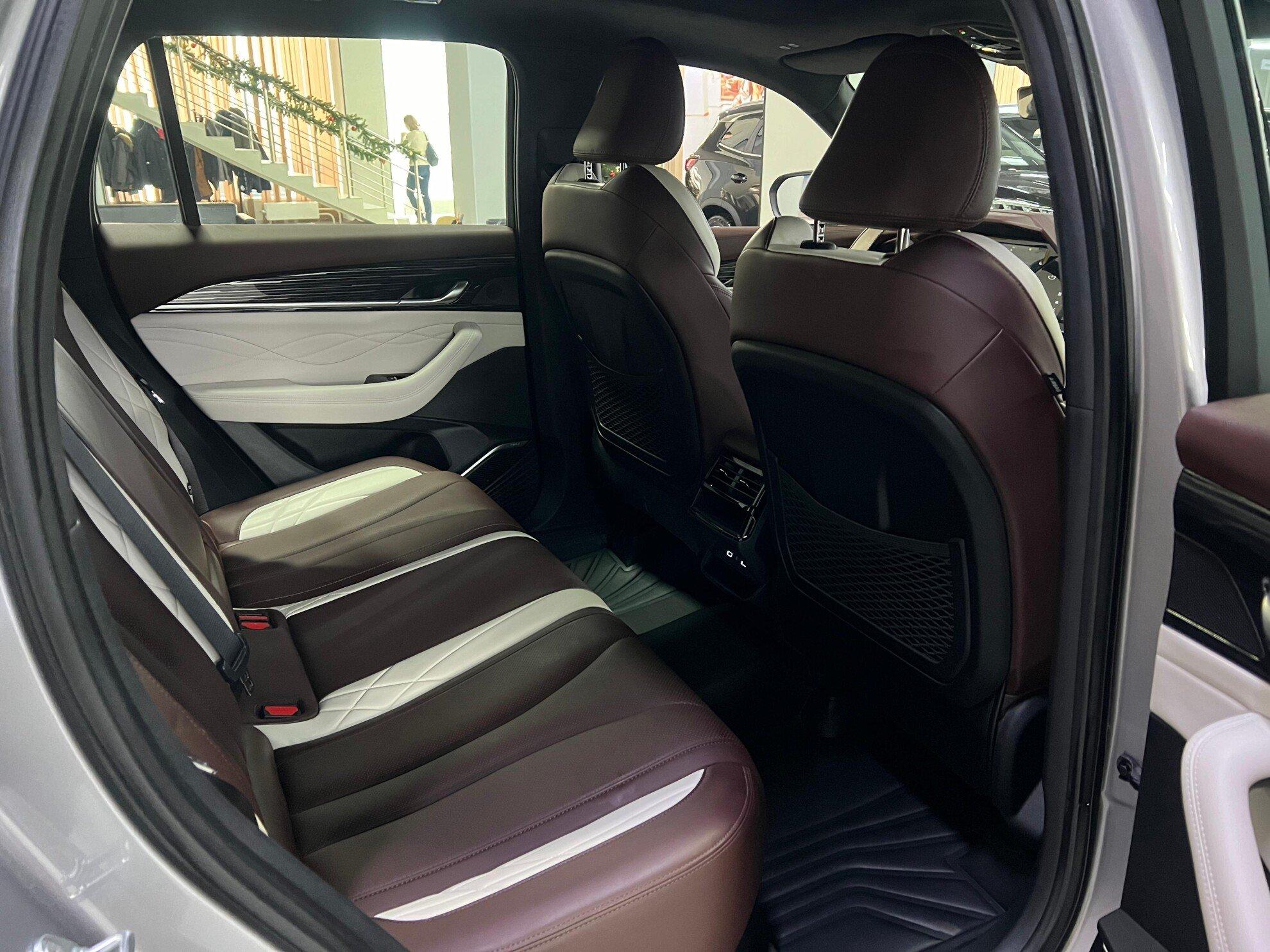 фото автомобиля 11