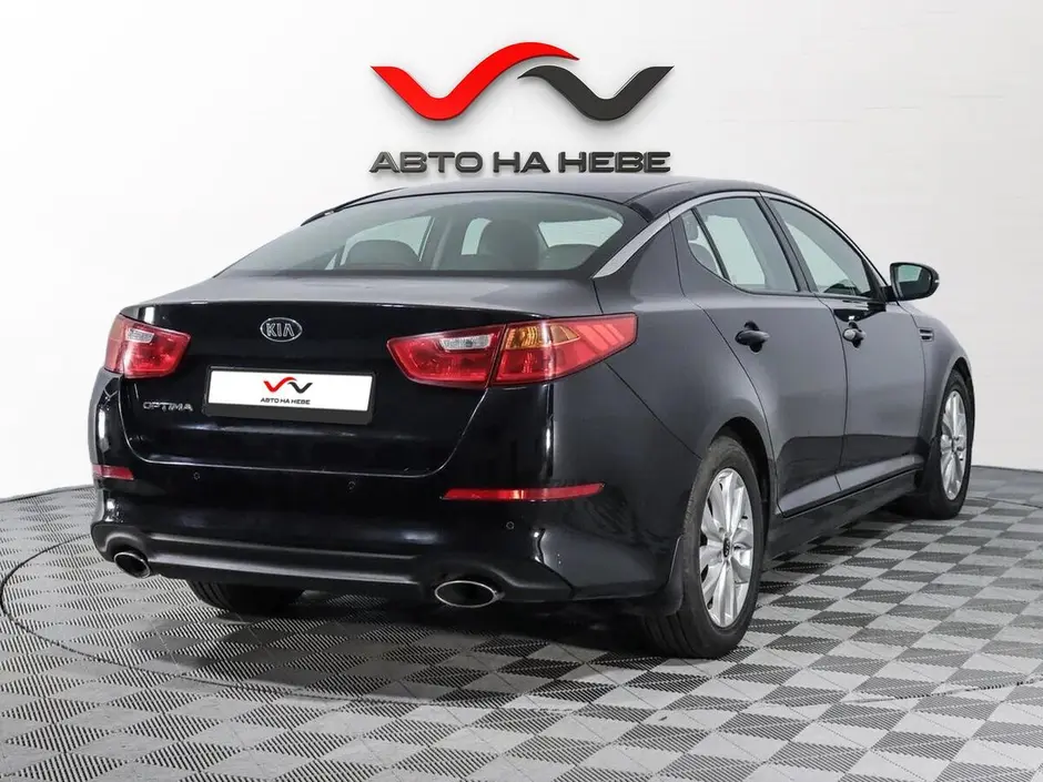 «Авто на Неве»