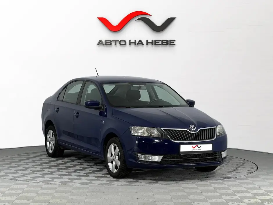«Авто на Неве»