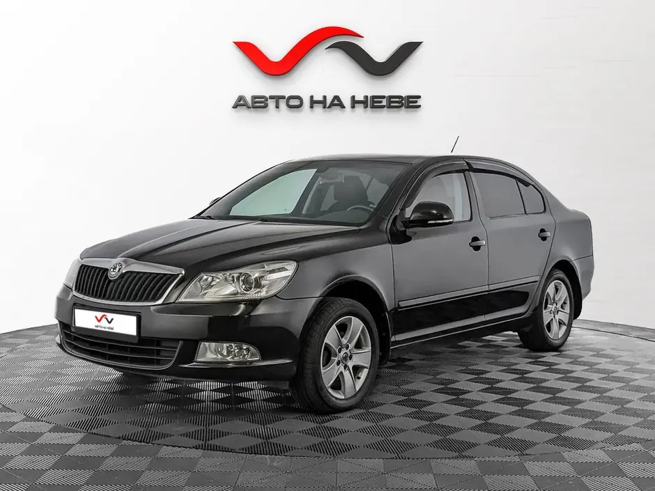 «Авто на Неве»