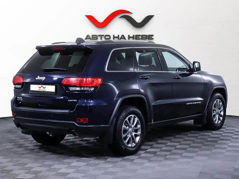 «Авто на Неве»