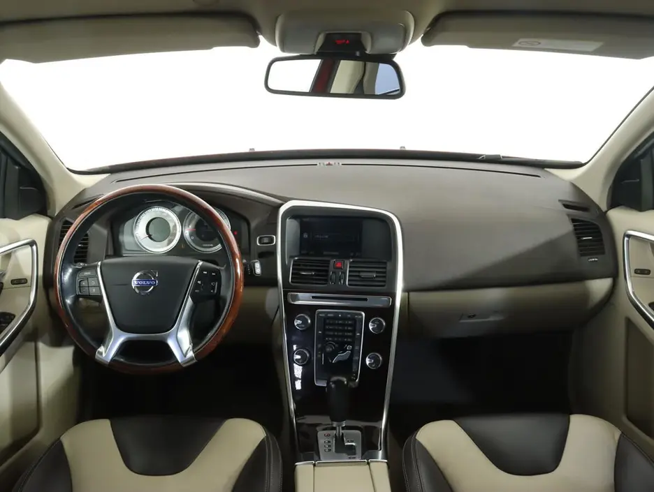 «Авто на Неве»