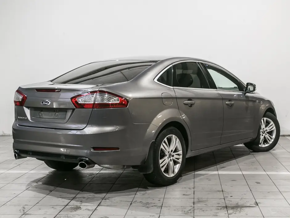 «Авто на Неве»