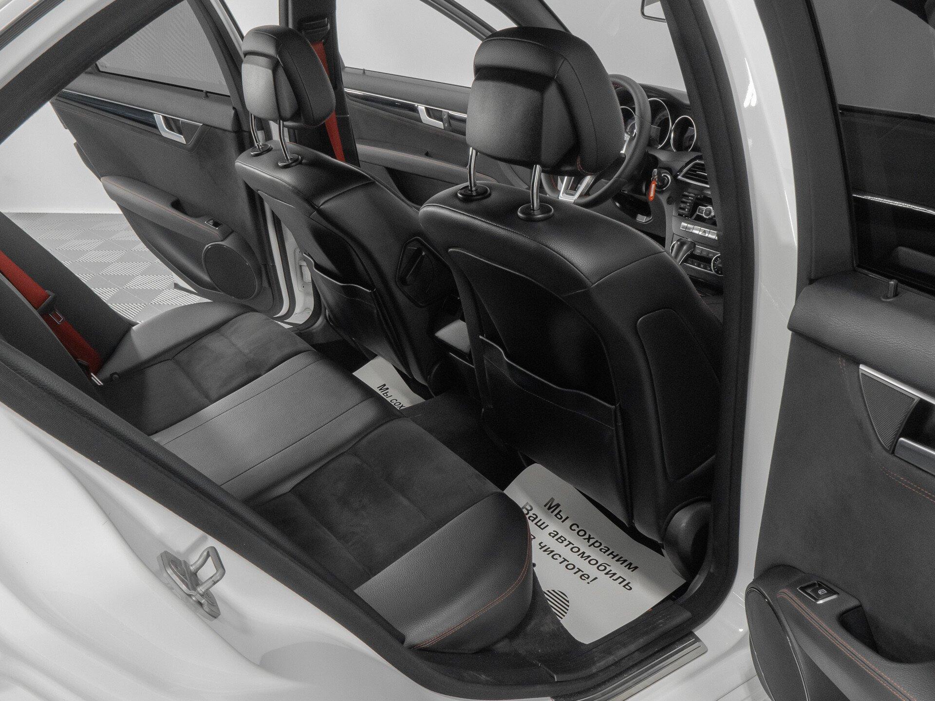 фото автомобиля 12