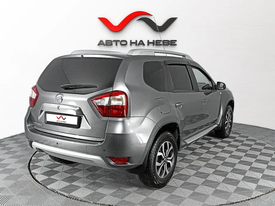 «Авто на Неве»