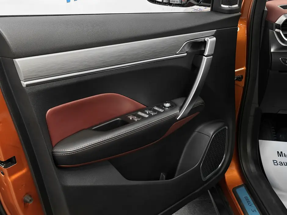 «Авто на Неве»