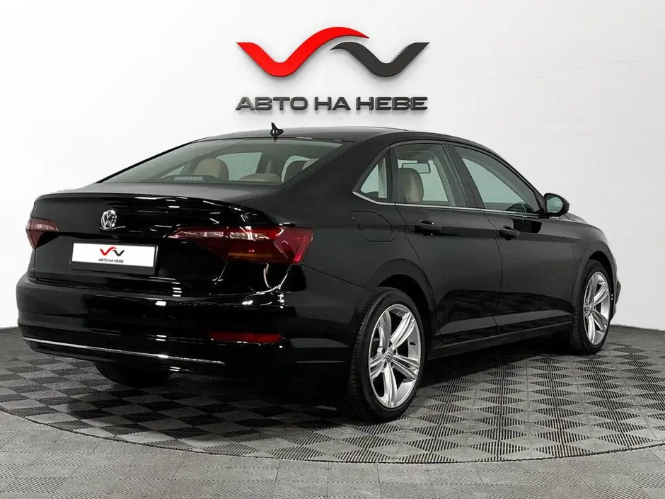 «Авто на Неве»