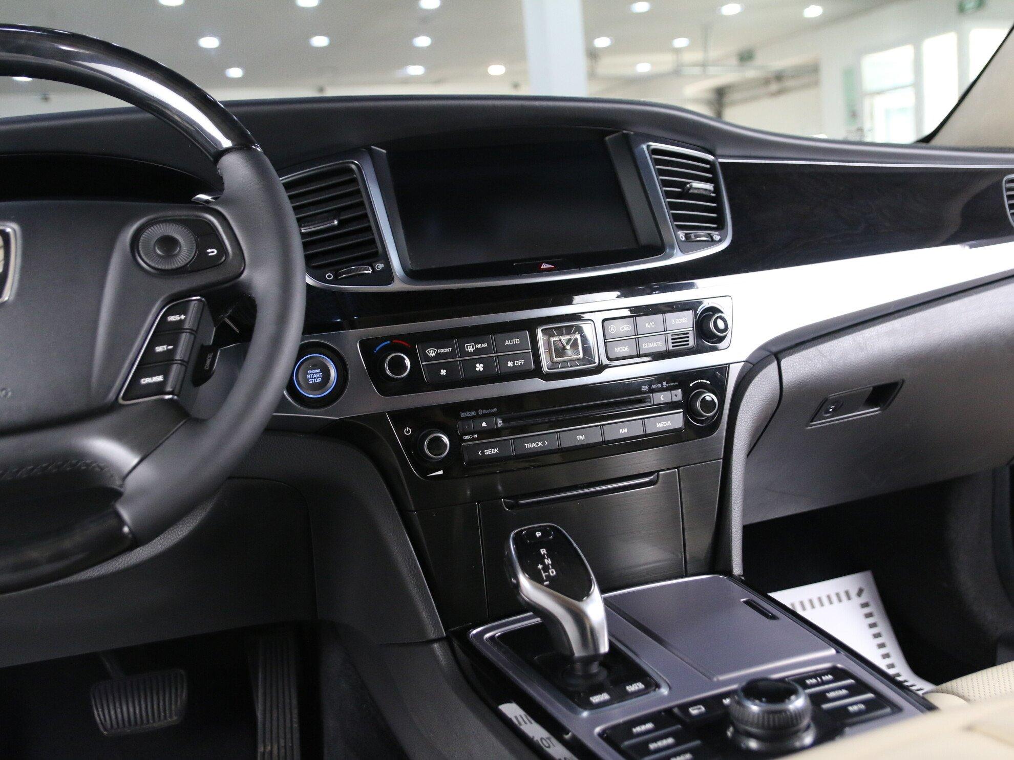 фото автомобиля 11