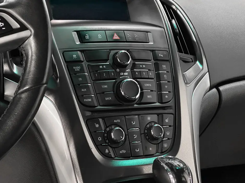 «Авто на Неве»