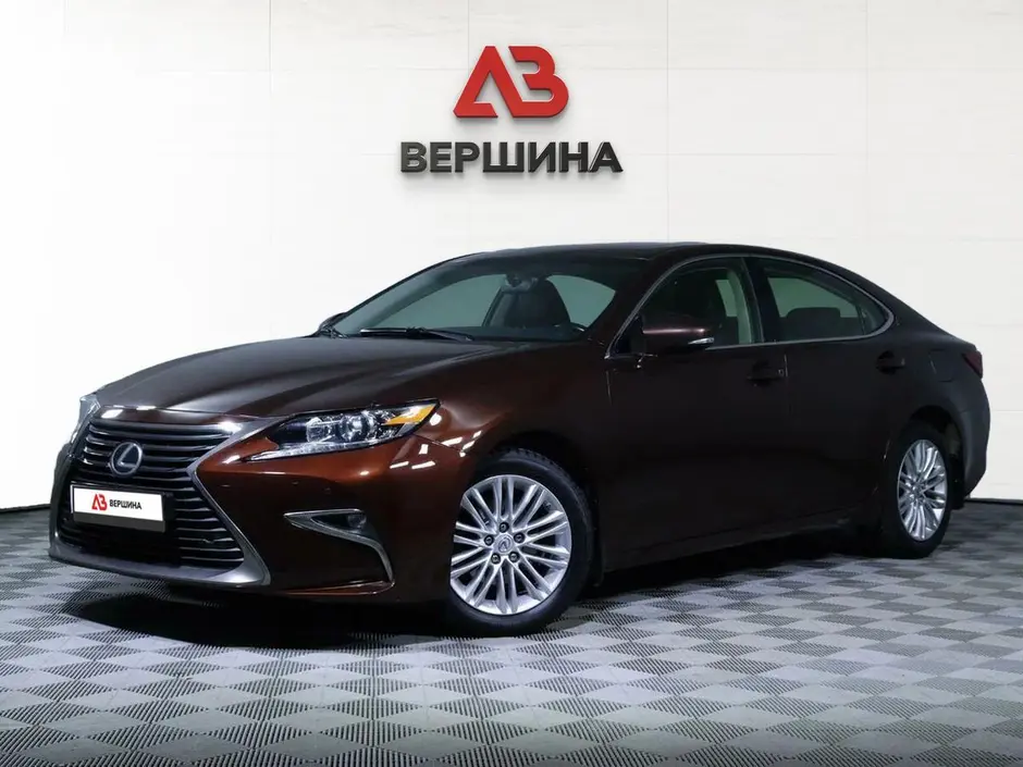 Lexus ES, 2016 г.