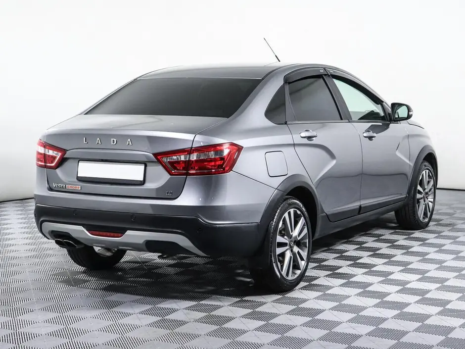 «Авто на Неве»