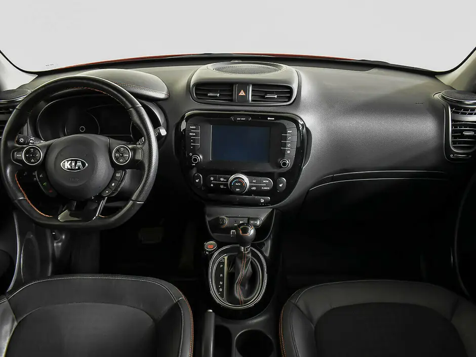 «Авто на Неве»