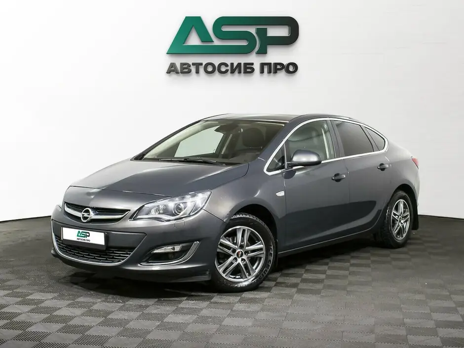 Opel Astra, 2015 г.