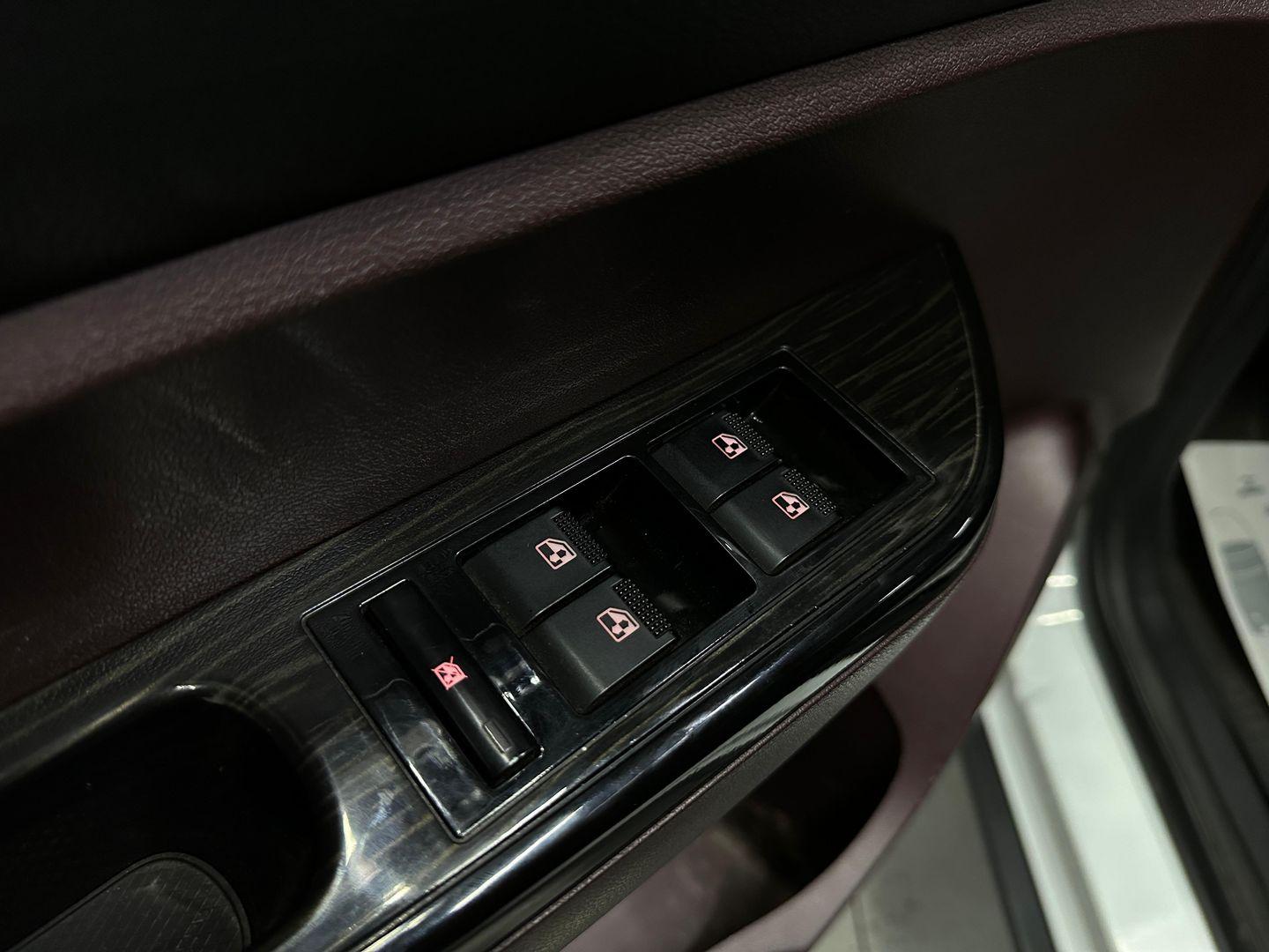 фото автомобиля 12