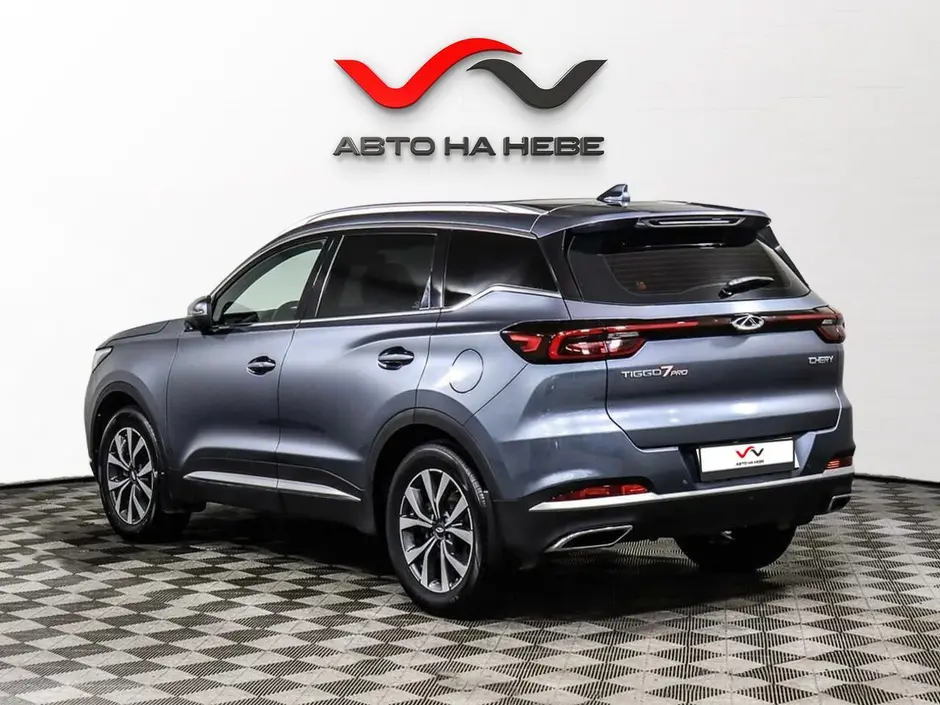 «Авто на Неве»