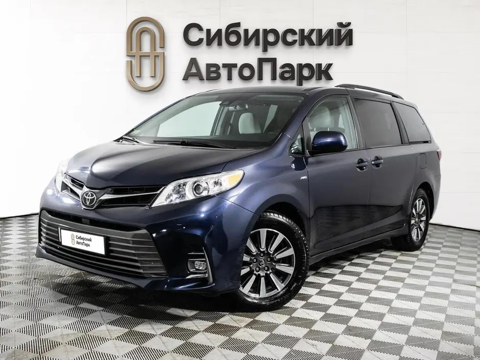 Toyota Sienna, 2018 г.