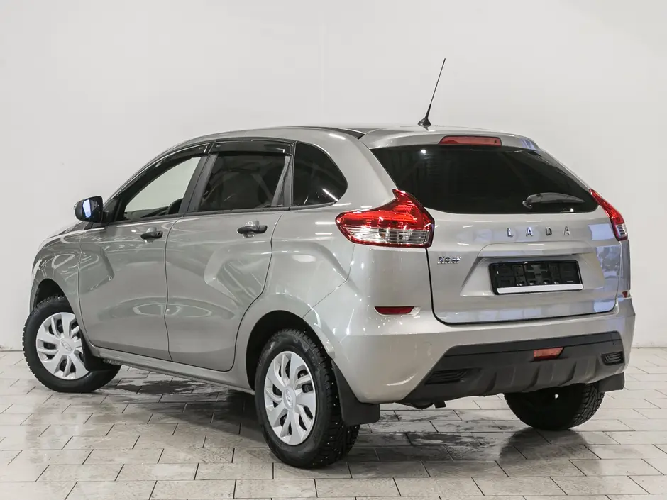 «Авто на Неве»