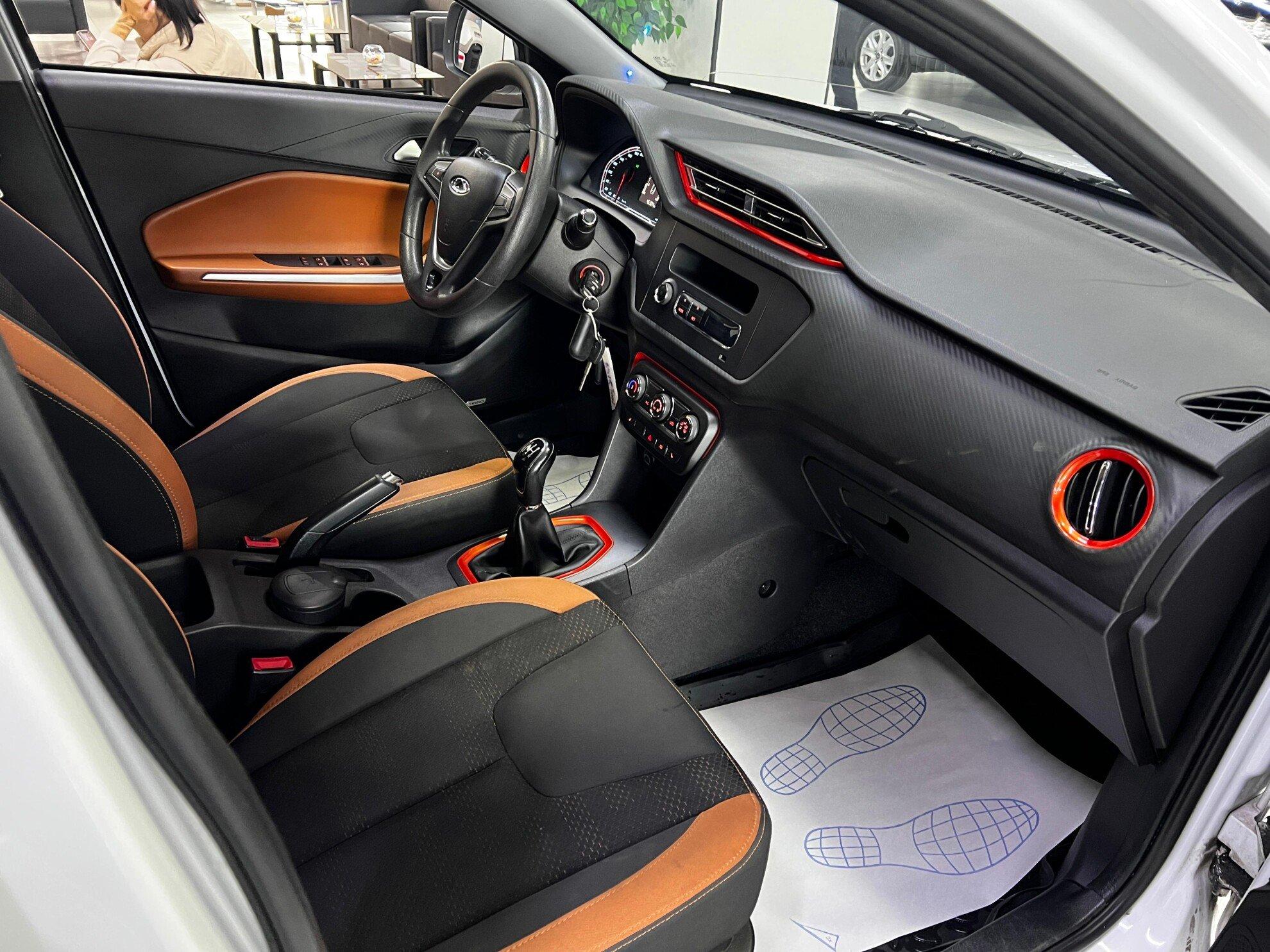 фото автомобиля 7