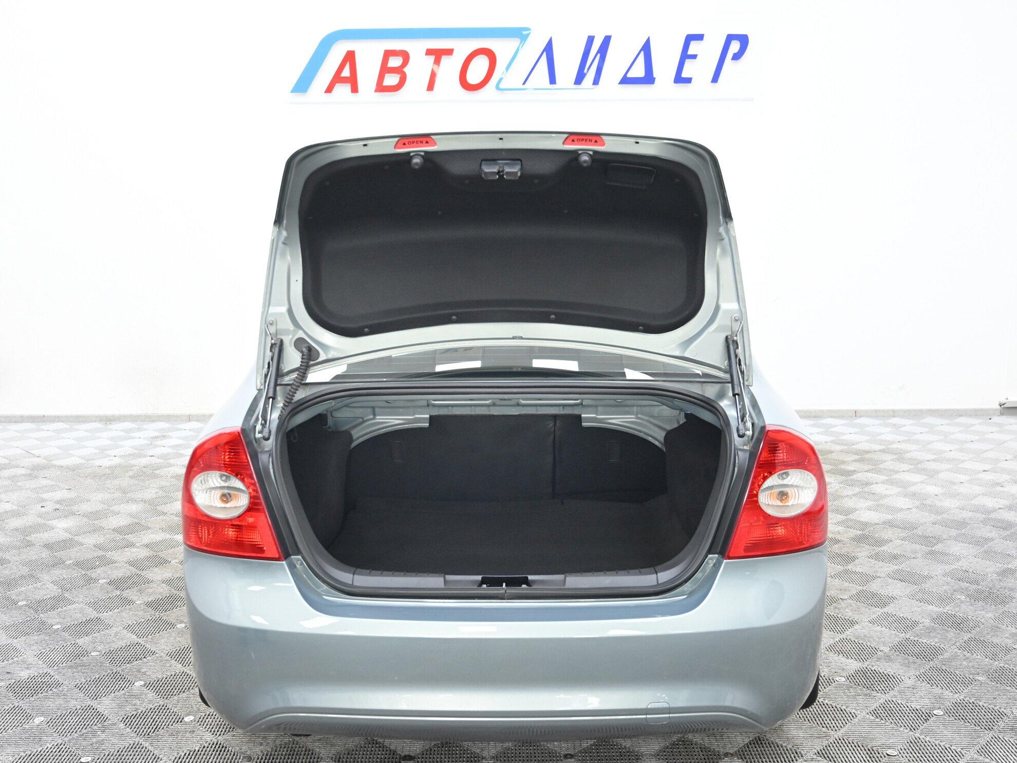 фото автомобиля 12