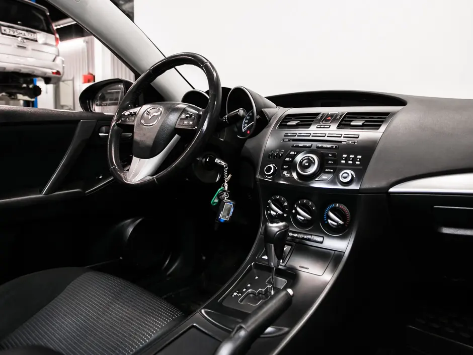 «Авто на Неве»