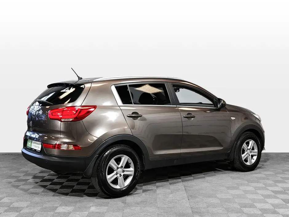 «Авто на Неве»