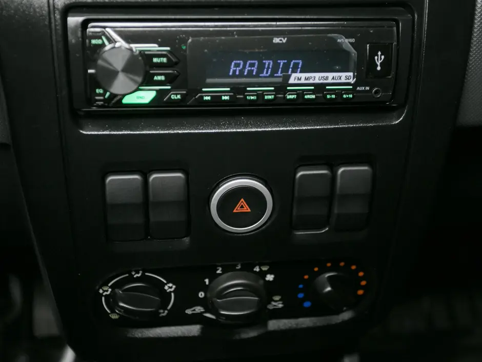 «Авто на Неве»