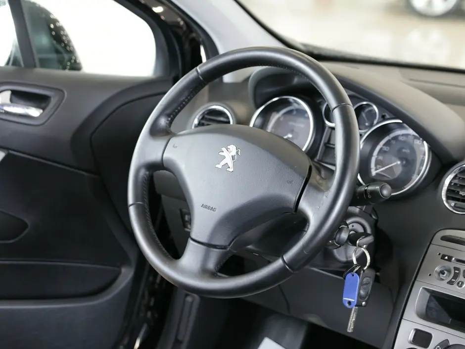 фото автомобиля 6