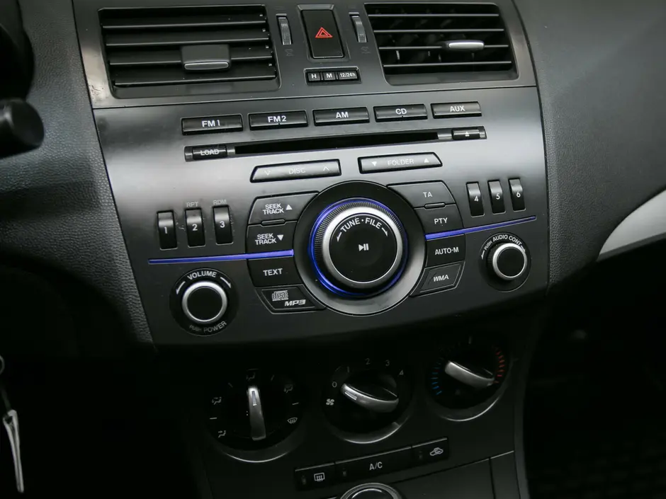 «Авто на Неве»