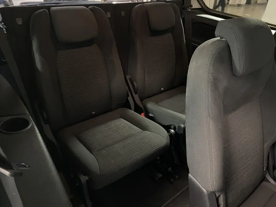 «Авто на Неве»