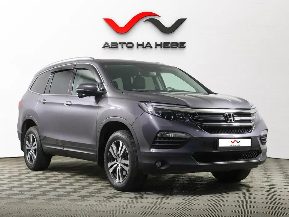 «Авто на Неве»