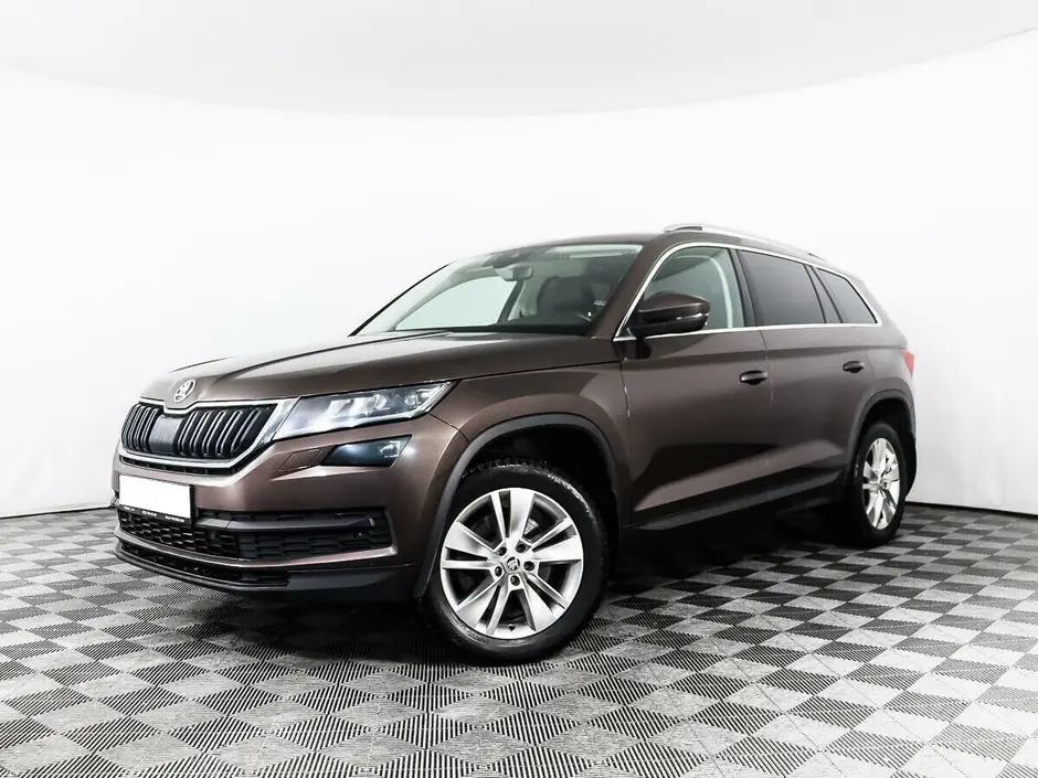 «Авто на Неве»