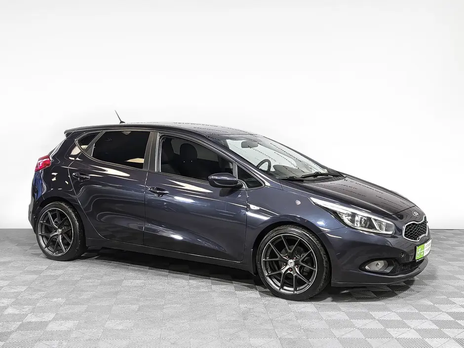 «Авто на Неве»