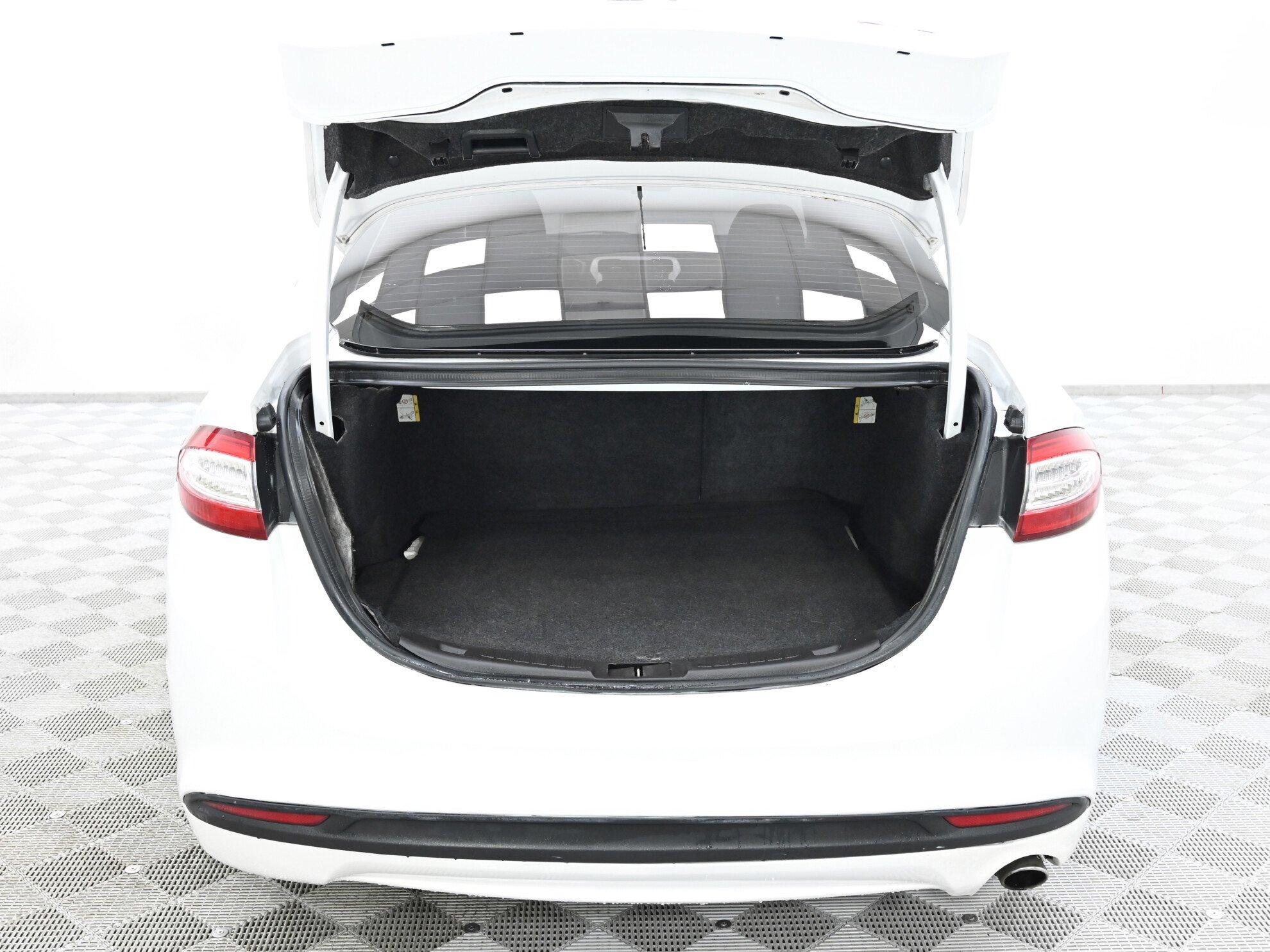 фото автомобиля 12