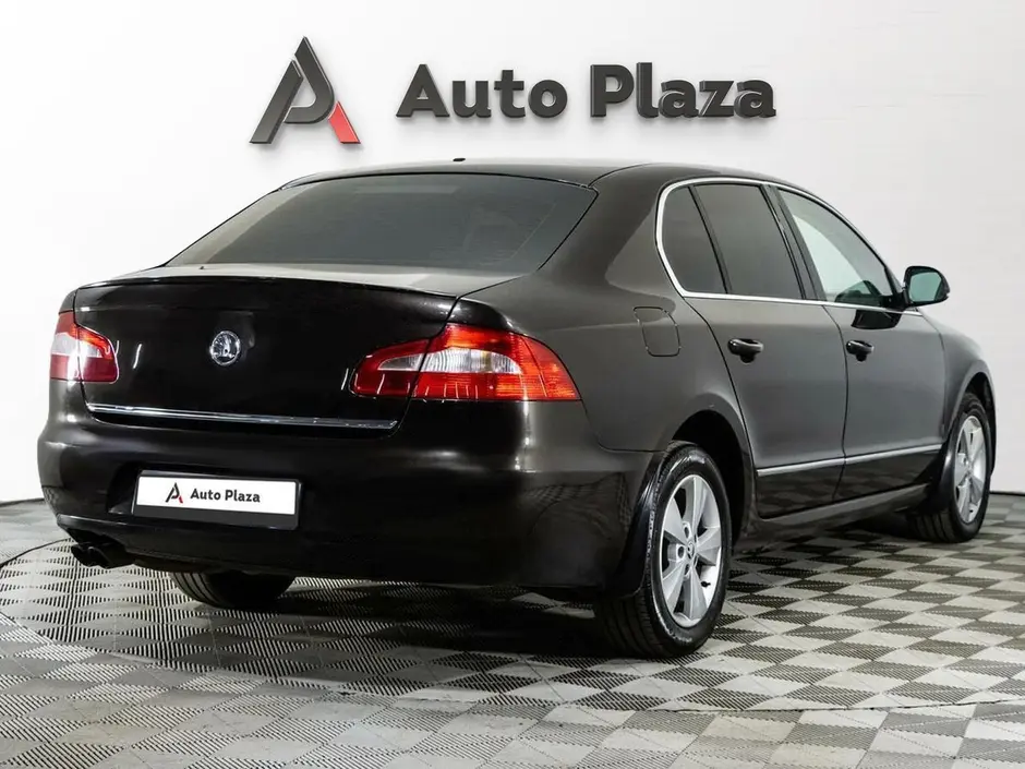 AutoPlaza