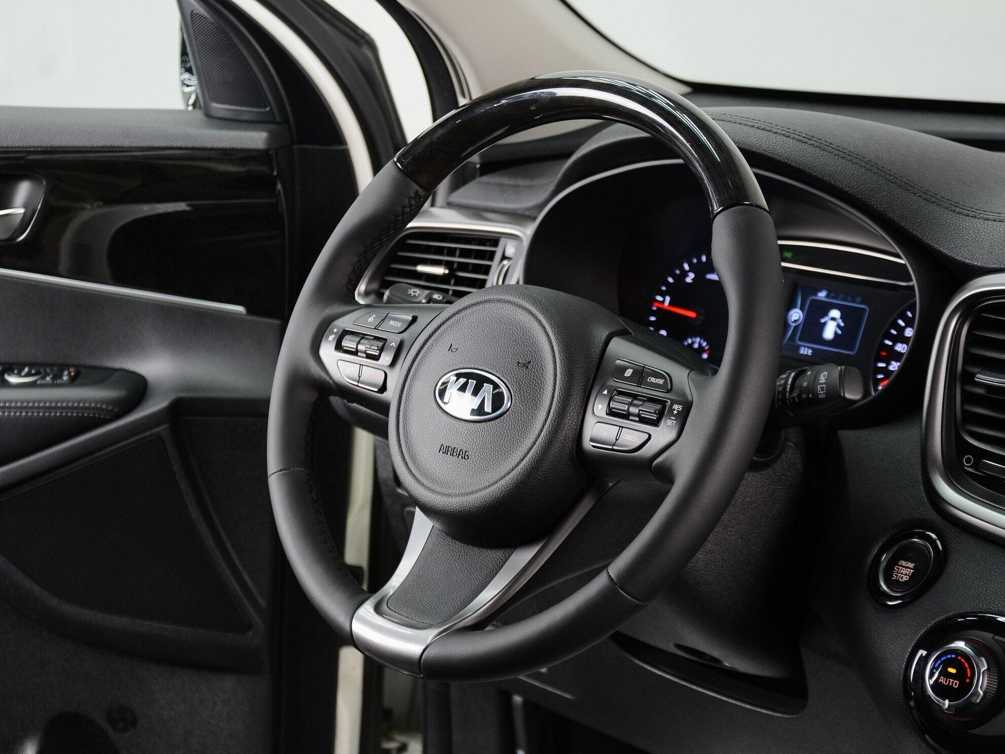 фото автомобиля 10