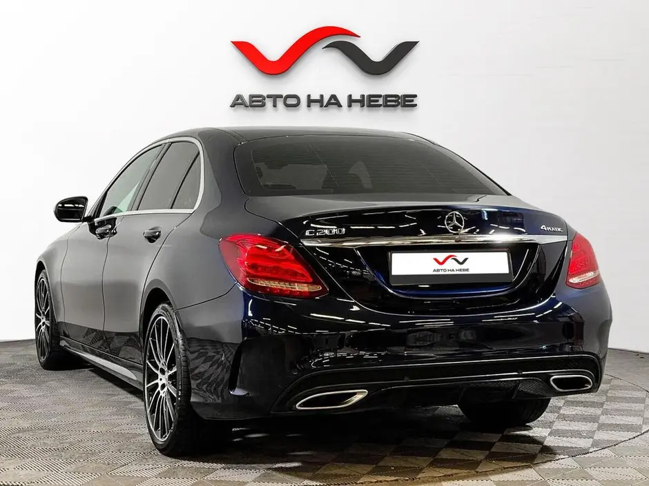 «Авто на Неве»