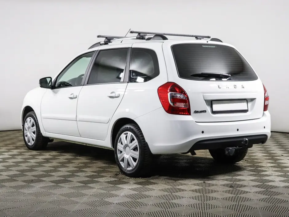 «Авто на Неве»