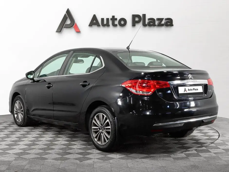 AutoPlaza